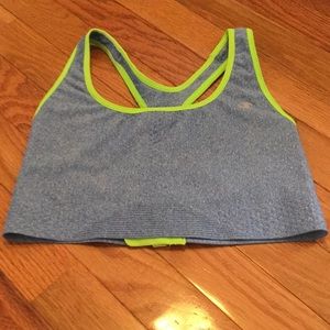 Sports bra